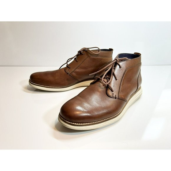 Cole Haan Grand OS Chukka Boot Woodbury/Ivory Style C28213, Size 8 1/2M